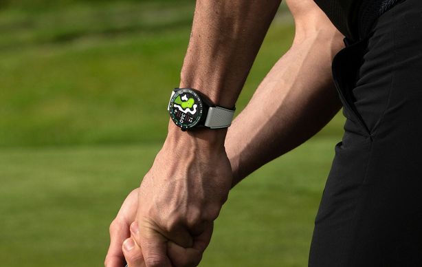 TAG HEUER Bağlantılı Golf Akıllı Saati